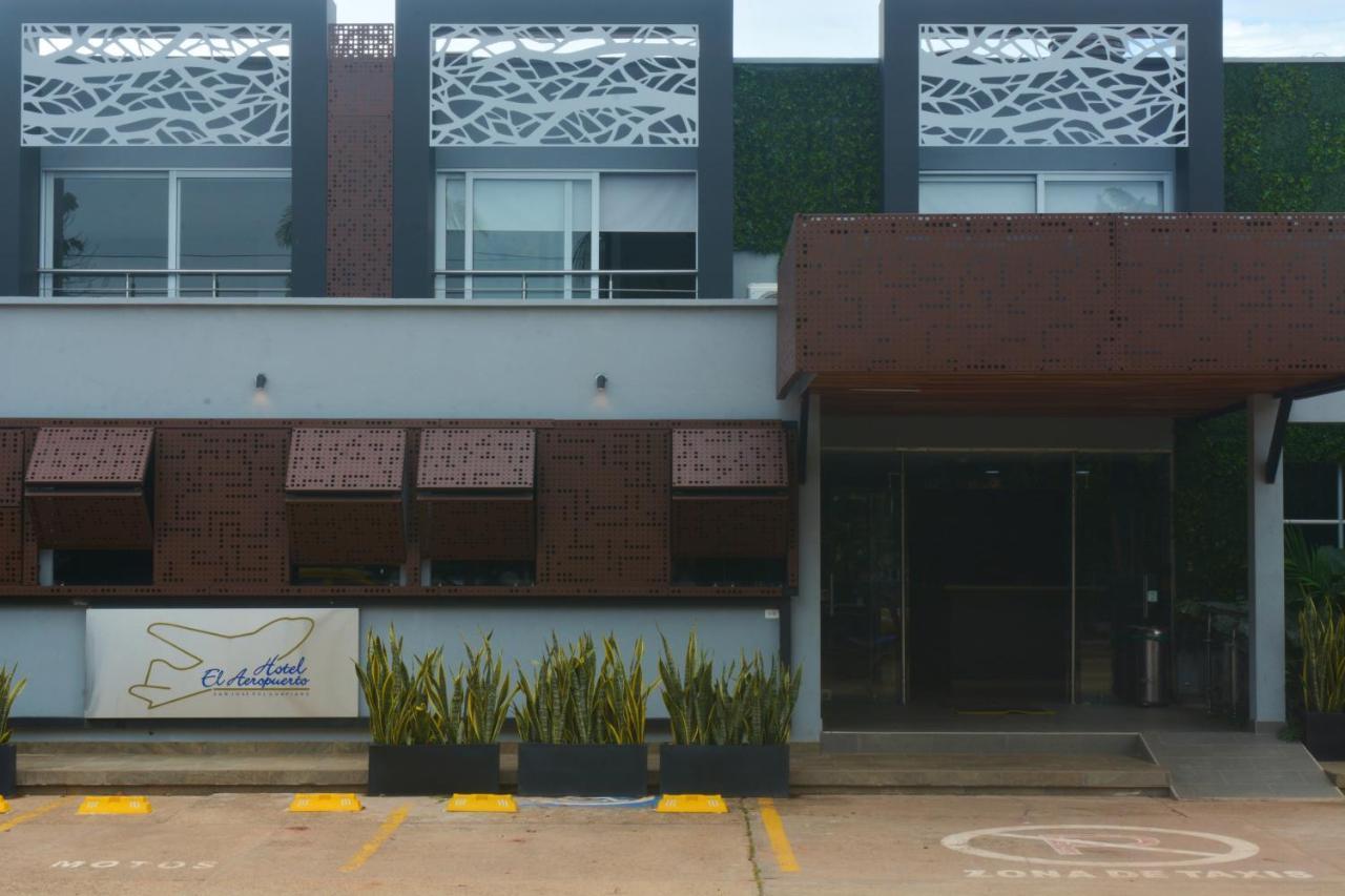 Hotel El Aeropuerto Сан-Хосе-дель-Гуавьяре Экстерьер фото